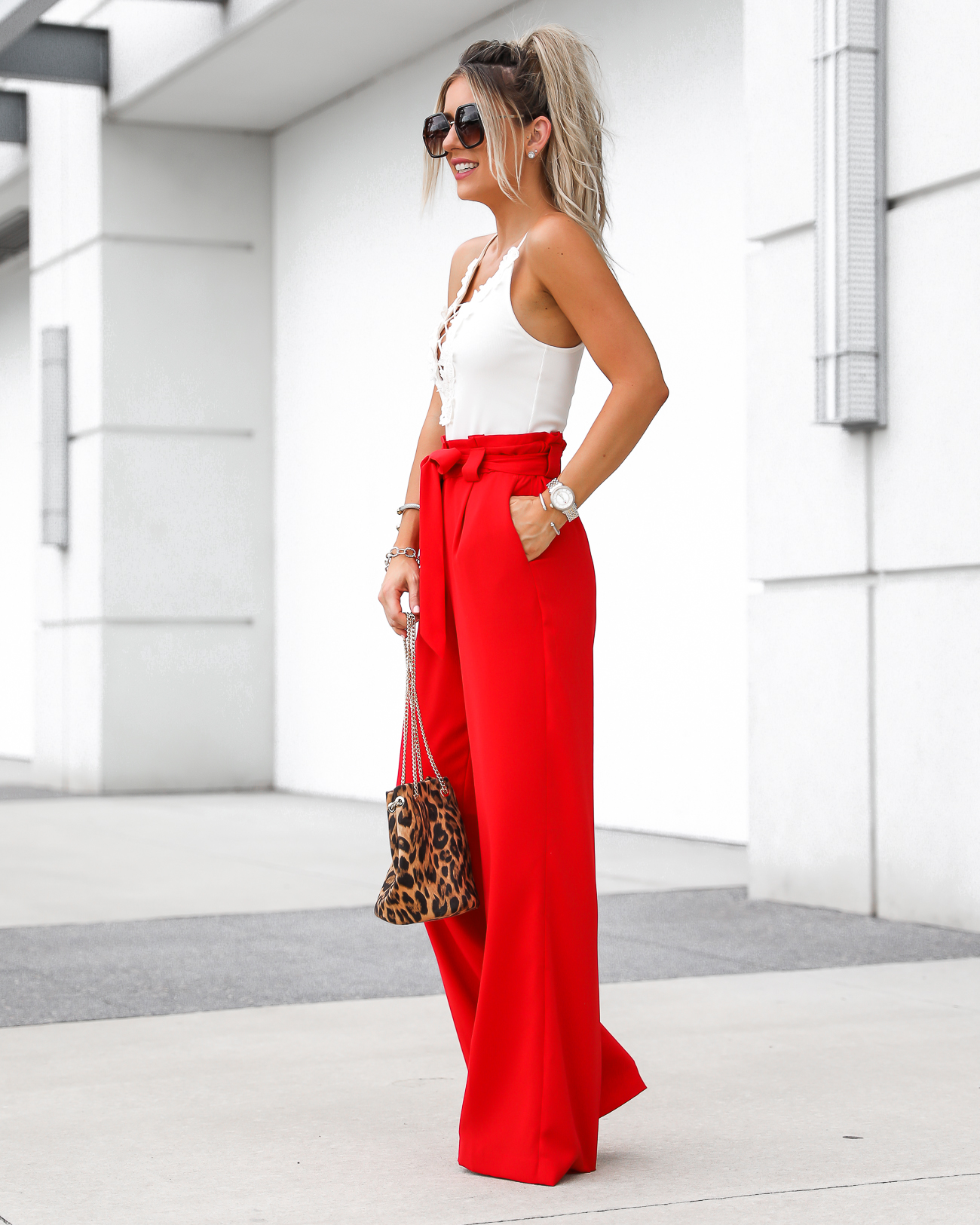 Missguided - High Waist Wide Leg Trousers Red