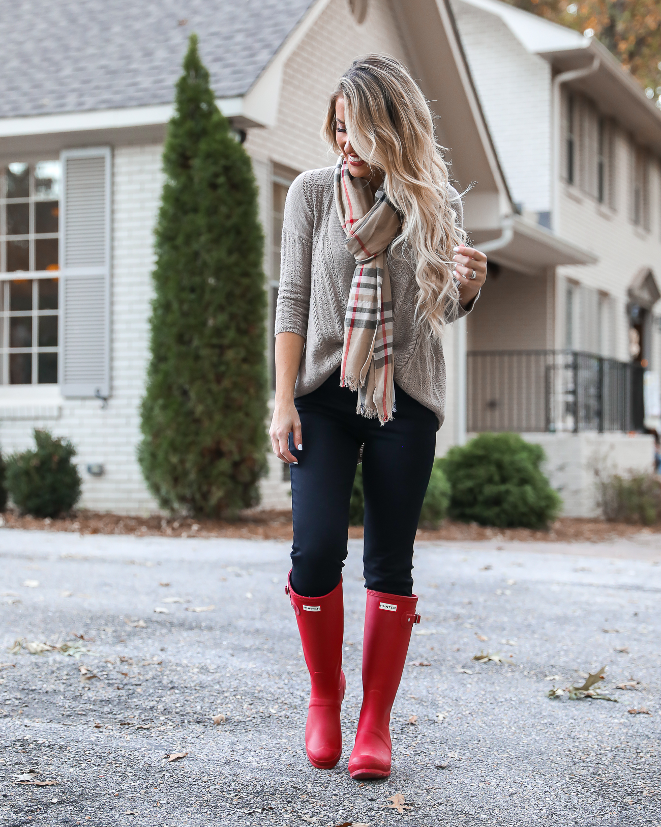 Thanksgiving Day Outfit Idea Red Hunter Boots Burberry Scarf Dog sweater Casual Holiday Outfit Idea