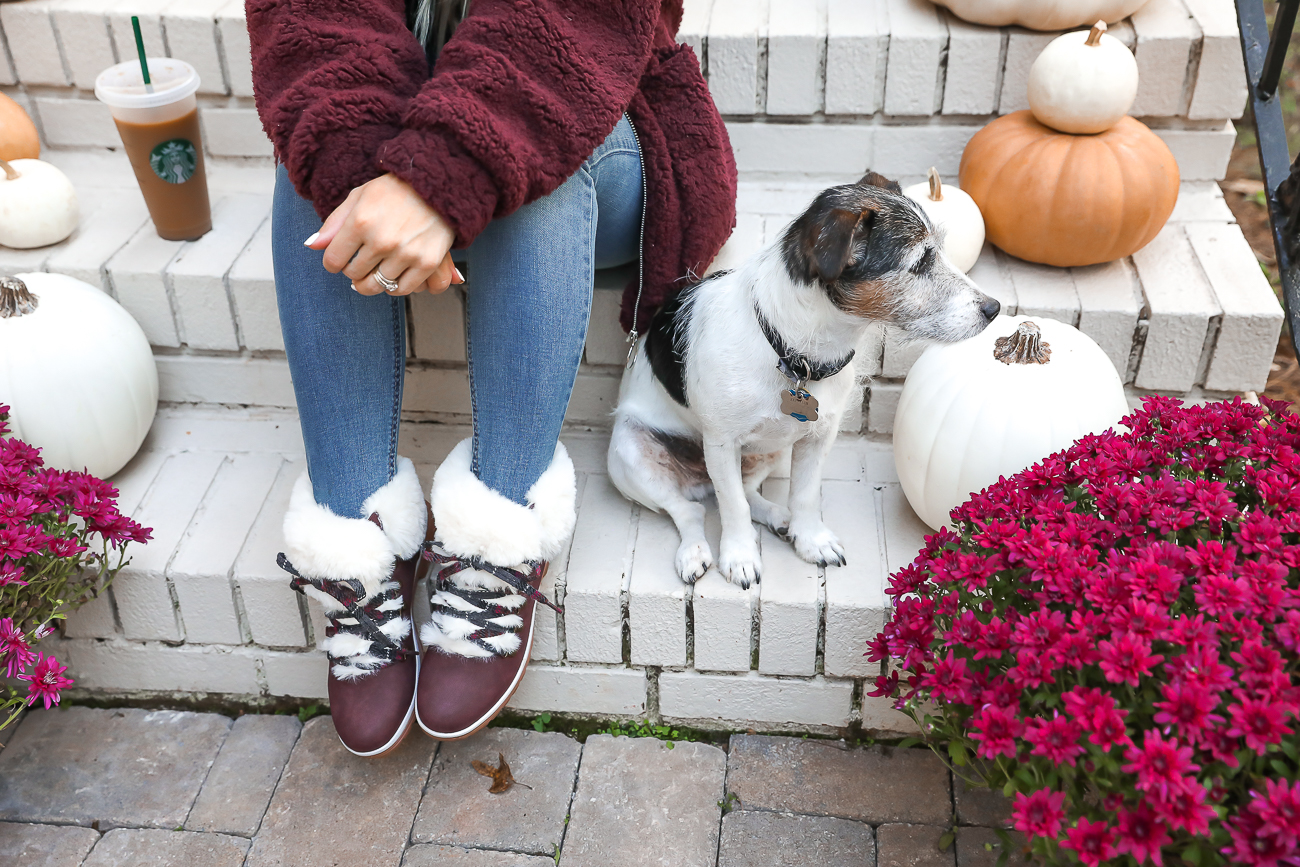 Wubby Fleece Pullover Muk Luks Faux Fur Boots Cozy Fall Outfit Idea Fall Front Porch