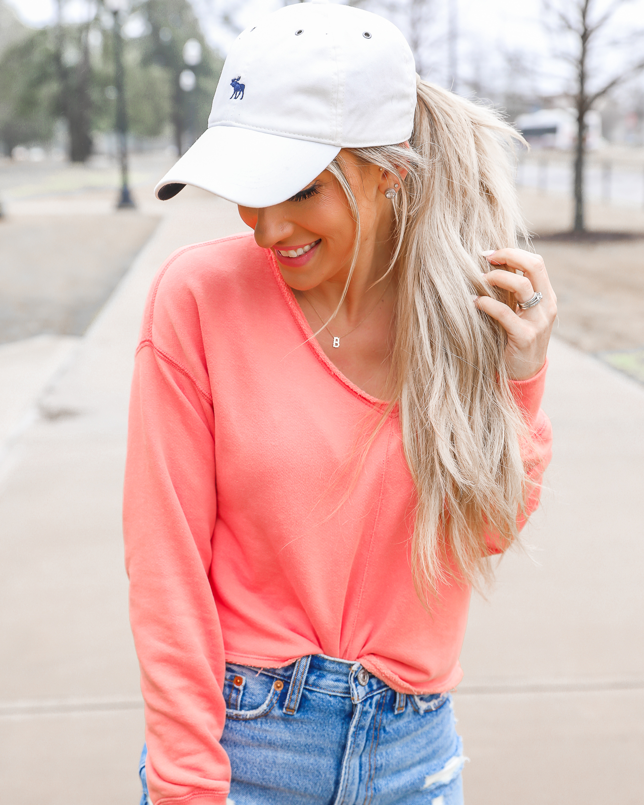 Abercrombie Summer Outfit Coral Cropped sweatshirt Denim cutoff shorts Kate Spade Umbrella Laura Beverlin Rain Picture-21