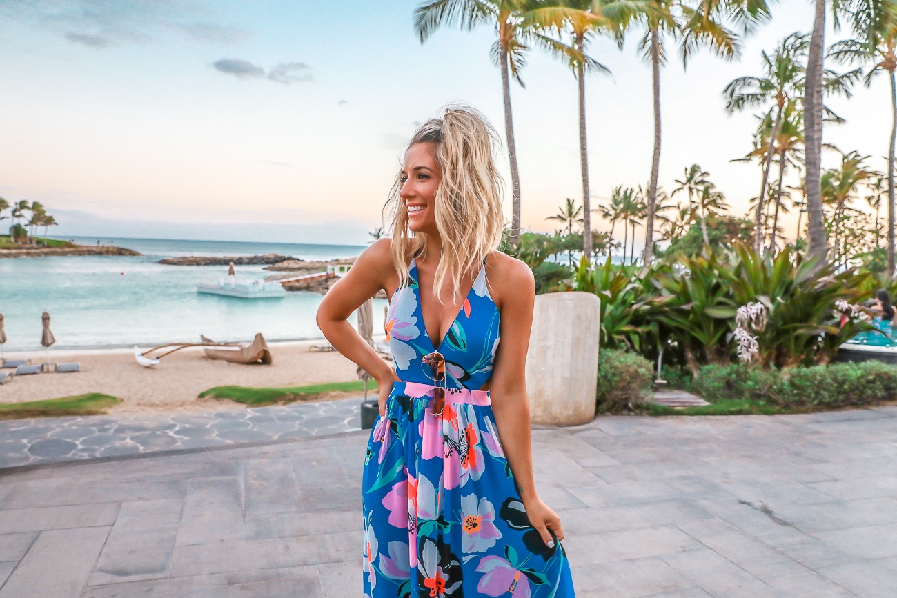 VACAY OUTFITS - Laura Beverlin