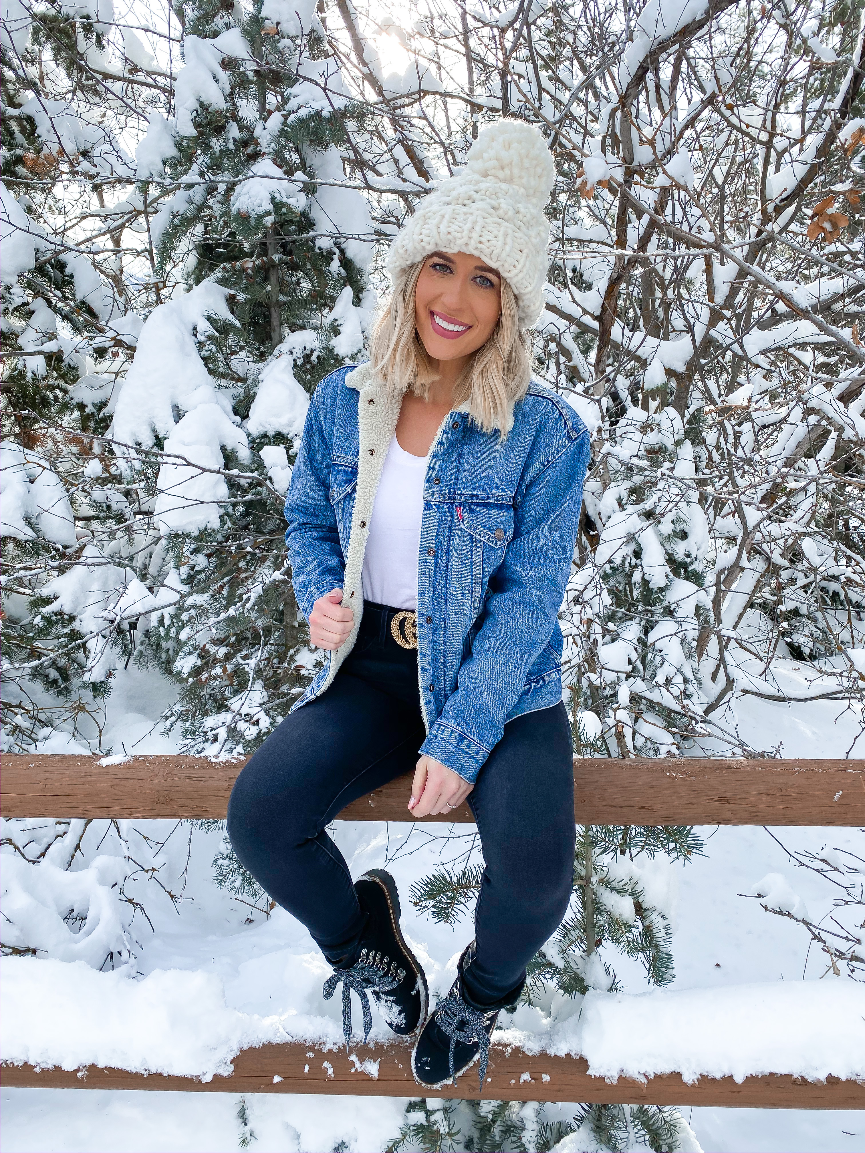 laura beverlin winter snow outfit denim sherpa jacket park city utah4