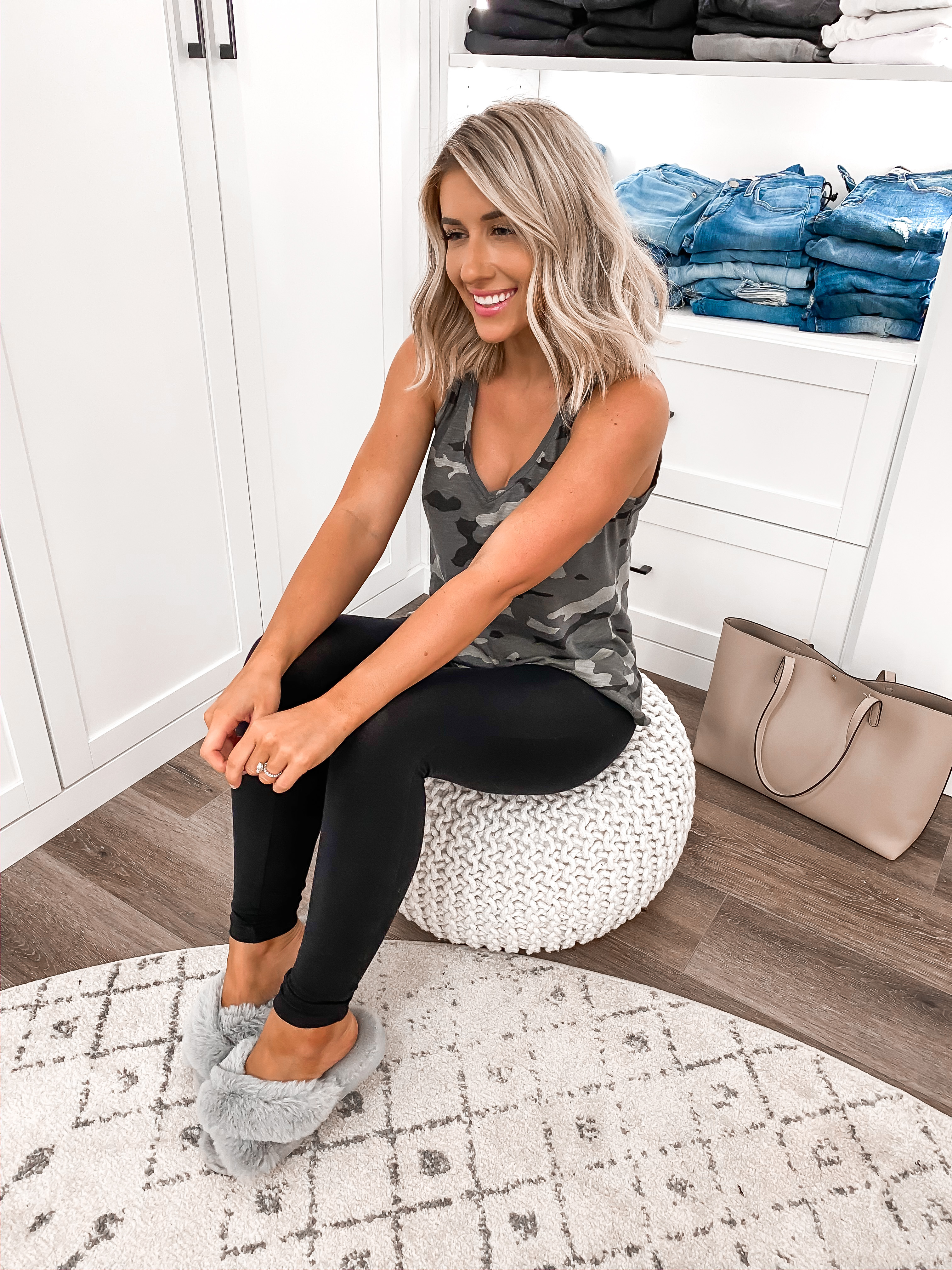 https://laurabeverlin.com/app/uploads/2020/04/LAURA-BEVERLIN-BASIC-LEGGINGS-UNDER-20-CAMO-TANK-TOP-CASUAL-LOUNGE-OUTFIT3.jpg