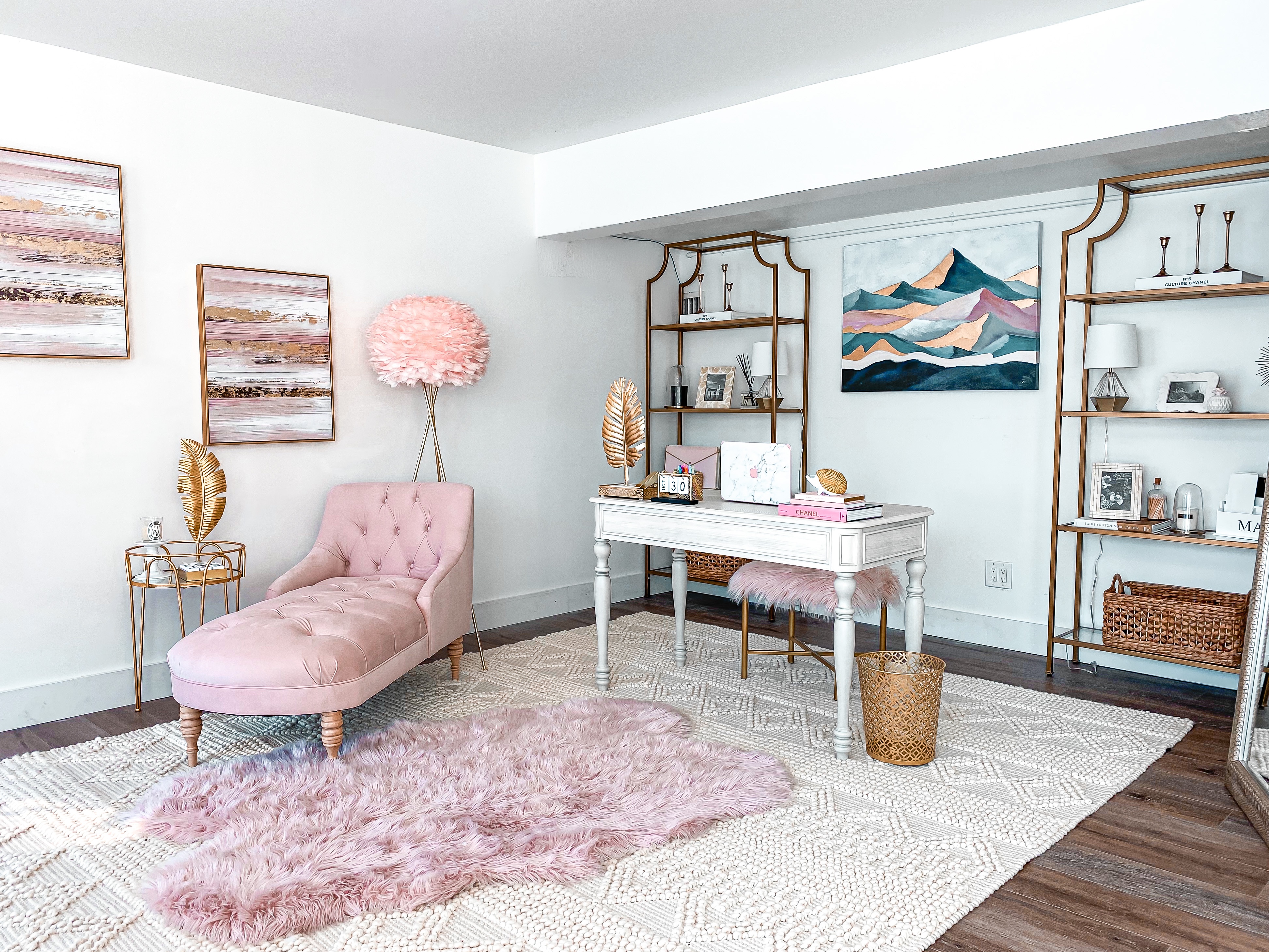 Laura Beverlin house Pink & gold Home Office 1