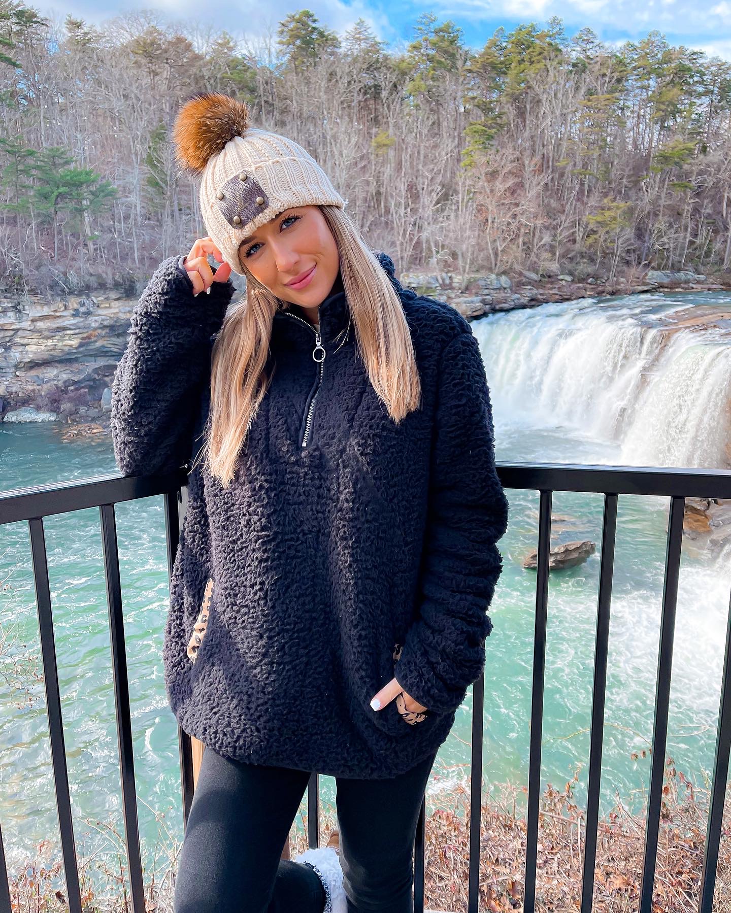 Laura Beverlin Nordstrom winter adventure outdoor outfit0